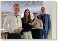 Timo Lakeit, Kaja Dyrßen und Jördis Rentz erhalten die Silberne Ehrenmedaille