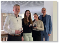 Timo Lakeit, Kaja Dyrßen und Jördis Rentz erhalten die Silberne Ehrenmedaille