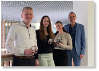 Timo Lakeit, Kaja Dyrßen und Jördis Rentz erhalten die Silberne Ehrenmedaille